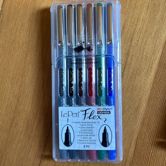 Uchida Le Pen Flex Jewel and Primary Sets - Picture 5 of 5